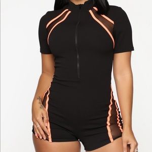 FASHION NOVA